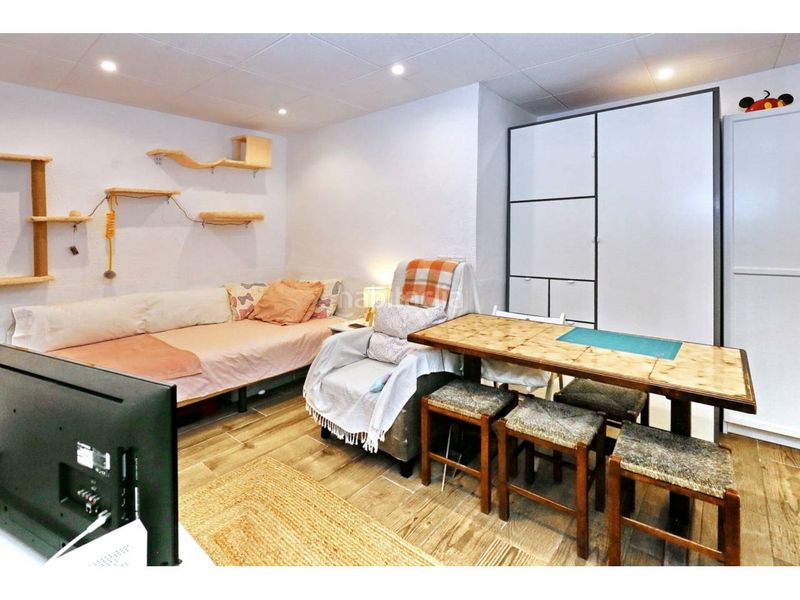 Foto 685bcad0-77cf-4334-a90b-976a378631be. Pis a Turó de la Peira Barcelona