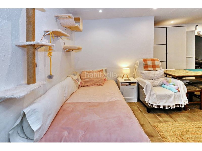 Foto 96d0bba3-bd53-44e1-8583-1ee6820c5b2d. Pis a Turó de la Peira Barcelona