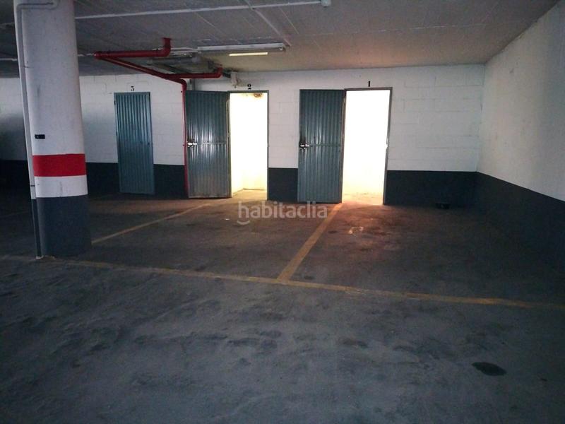 Foto 3c983370-2d04-483e-a235-c4c10752230e. Autoparkplatz in calle vicente aleixandre 40 in El Arenal - La Pólvora Dos Hermanas