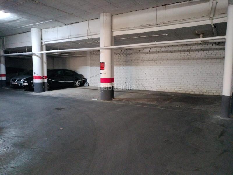 Foto 4bffd5d6-709d-4387-9d72-d4f3dd6cbba1. Autoparkplatz in calle vicente aleixandre 40 in El Arenal - La Pólvora Dos Hermanas