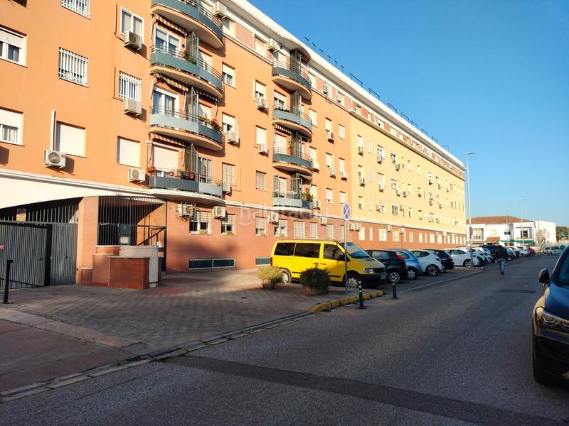 Foto ad356216-e978-4411-97ca-a77375491447. Autoparkplatz in calle vicente aleixandre 40 in El Arenal - La Pólvora Dos Hermanas