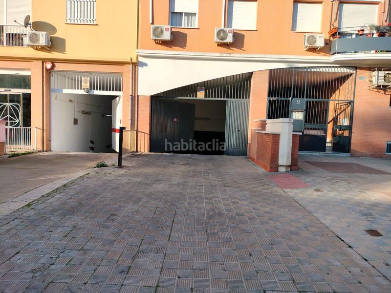 Foto ae1a76a1-d2b3-467f-ac8b-bcdf8ac50810. Autoparkplatz in calle vicente aleixandre 40 in El Arenal - La Pólvora Dos Hermanas