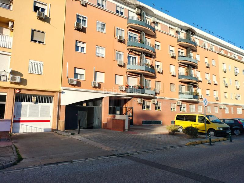 Foto c0e8aeb1-adef-44f0-b6d7-a2e1299a7cd7. Autoparkplatz in calle vicente aleixandre 40 in El Arenal - La Pólvora Dos Hermanas