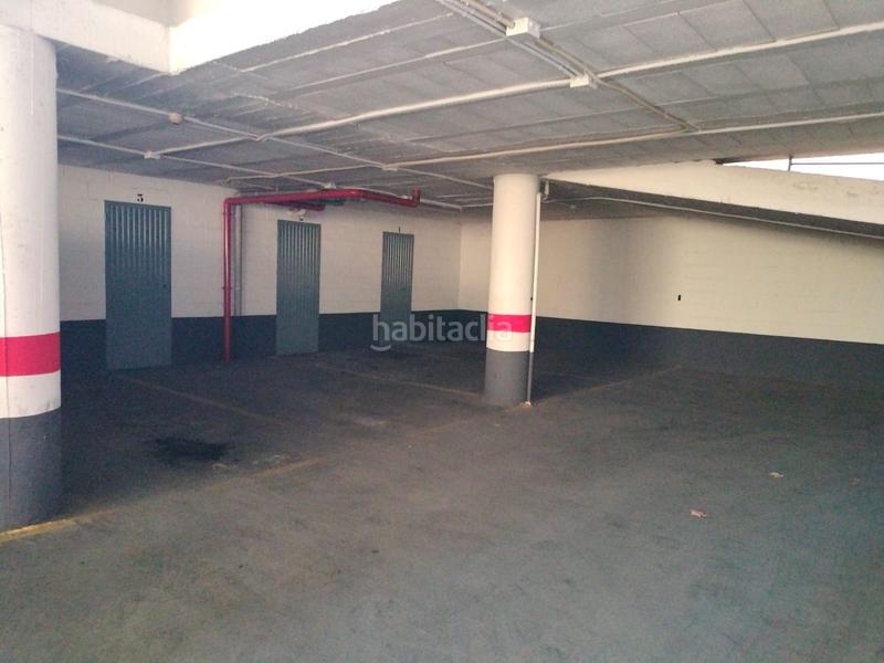 Foto e25fecd5-77c2-4758-9183-738229c4763f. Autoparkplatz in calle vicente aleixandre 40 in El Arenal - La Pólvora Dos Hermanas