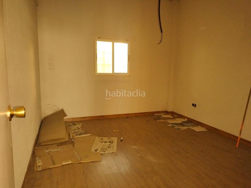 Foto 09cdd98d-f644-48a0-a929-d2120fe679d7. Locale commerciale in avenida de andalucia 100 in Dos Hermanas