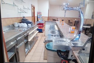 Local commercial à Vilanova del Camí. Bar en venta