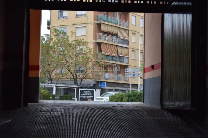 Foto a812fdbc-b6bc-49bf-b88d-ca3e48267eae. Aparcament cotxe a Ausias March Alboraya