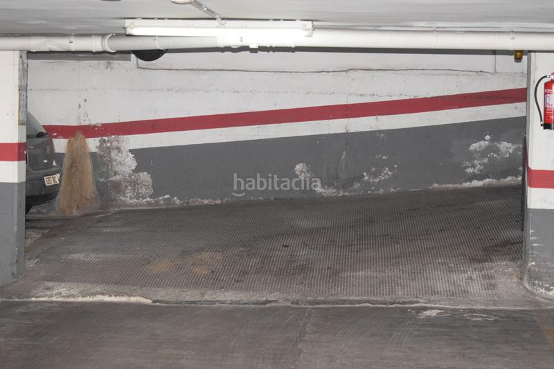 Foto affc4fe1-63e7-4223-9e8c-42e783ae33ba. Aparcament cotxe a Ausias March Alboraya