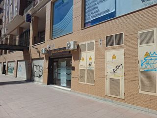 Local Comercial  Carrer d'alfons el magnànim. Gran local comercial zona centro xativa