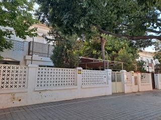 Chalet  Carrer de josep d'orga. Ideal inversión - coliving junto a cl  blasco ibañez (valencia)
