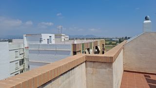 Pis  Carrer barons d'alcahalí. Piso con ascensor, plaza garaje y trastero  junto al metro