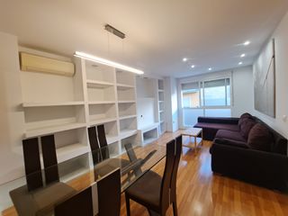 Etagenwohnung  Carrer barons d'alcahalí. Piso con ascensor, plaza garaje y trastero  junto al metro