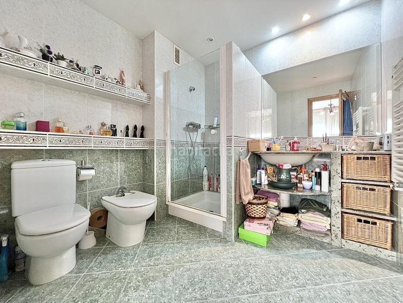 Foto 9c0c4b14-26d6-438c-964d-e125933cbf47. Appartement avec chauffage piscine dans Eixample Sabadell
