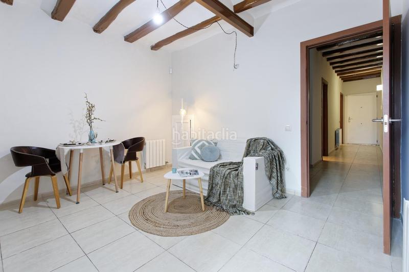 Foto 3cc22609-3de3-4160-8fc2-fbcd84fb5d14. Casa adossada amb calefacció a Barri del Centre Terrassa