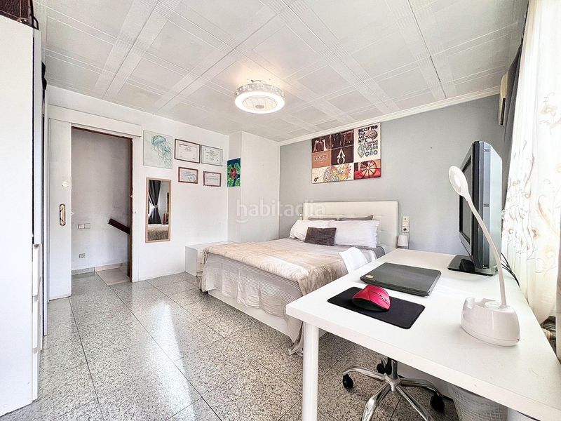 Foto a5c31a34-04f5-4b5a-983c-1093cdebe4da. Casa amb calefacció aparcament a La Cogullada Terrassa