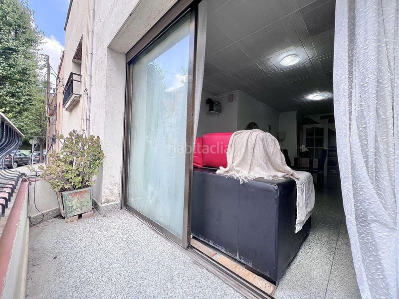 Foto e631de1f-a9eb-4027-8b0c-f9f4d7114eee. Casa amb calefacció aparcament a La Cogullada Terrassa