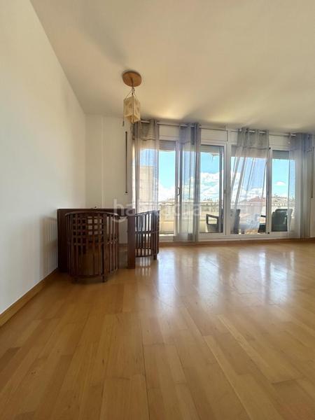 Foto 5e9d5f60-e5f1-4e99-a2ef-bebce3a9df5a. Appartement avec chauffage dans Can Tussell Terrassa