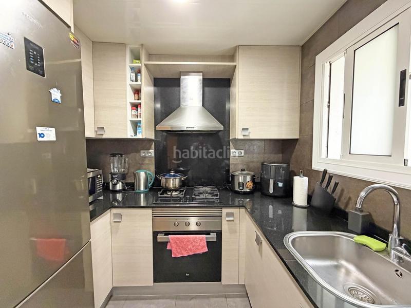 Foto 2206992d-5d42-4506-9e30-942c2f6a1b3c. Penthouse with heating in Can Palet Terrassa