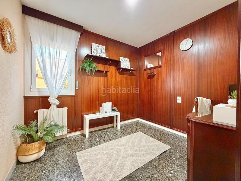 Foto 27a3a1c5-e5aa-4ddc-b56d-28d0dd7109f5. Casa a schiera con riscaldamento parcheggio in Centre Sant Quirze del Vallès