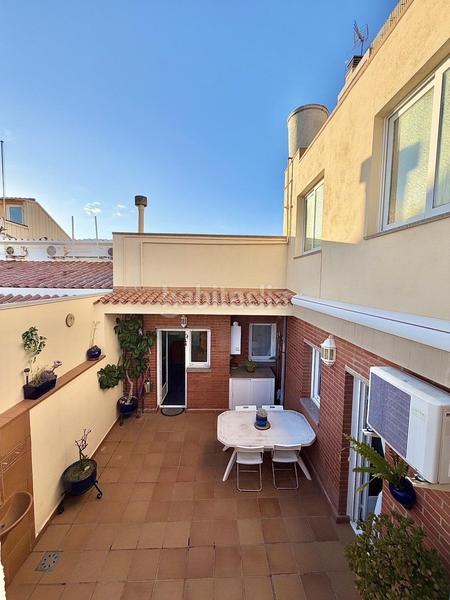 Foto b625194c-c630-4bd6-b9b7-801275ffcd2d. Casa a schiera con riscaldamento parcheggio in Centre Sant Quirze del Vallès