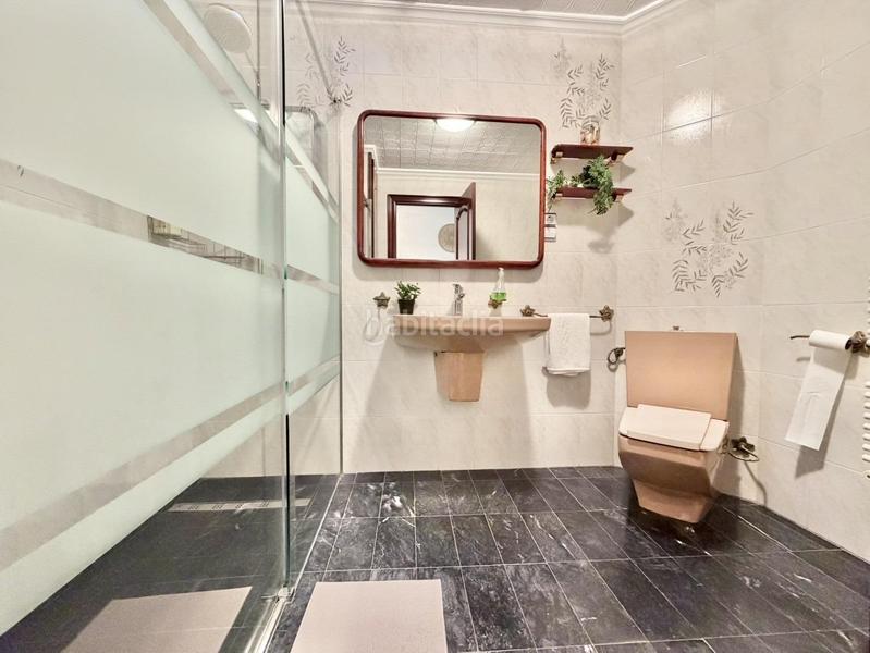 Foto cb5e7aa4-6e03-408a-aa62-5c4044604db7. Casa a schiera con riscaldamento parcheggio in Centre Sant Quirze del Vallès