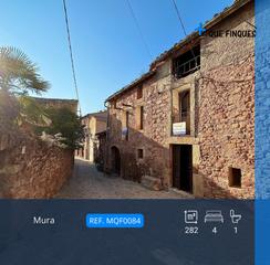 Masia a Mura