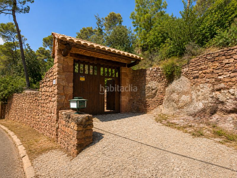 Foto 1568eb79-aedb-4b0f-b8db-e29b54bb70a5. Casa amb calefacció aparcament piscina a El Racó-Sant Feliu del Racó Castellar del Vallès