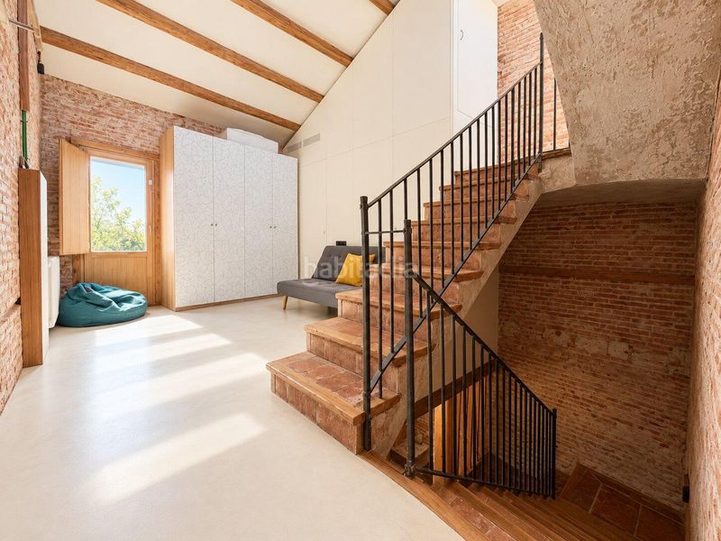 Foto 04ac81da-b34a-4d2d-a124-41fc2bafadd6. Casa amb calefacció a Vallparadís - Antic Poble de Sant Pere Terrassa