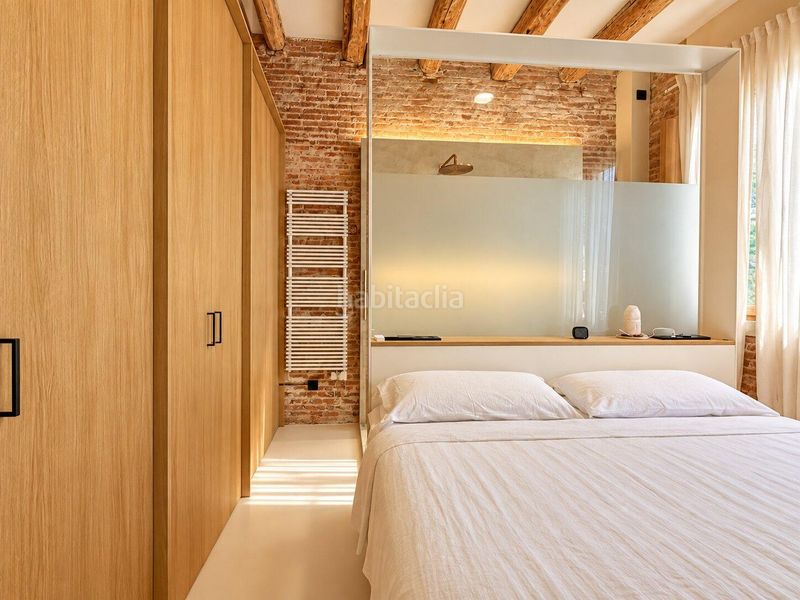 Foto 490eb762-98f8-42e4-9673-fb88dd3ea363. Casa amb calefacció a Vallparadís - Antic Poble de Sant Pere Terrassa