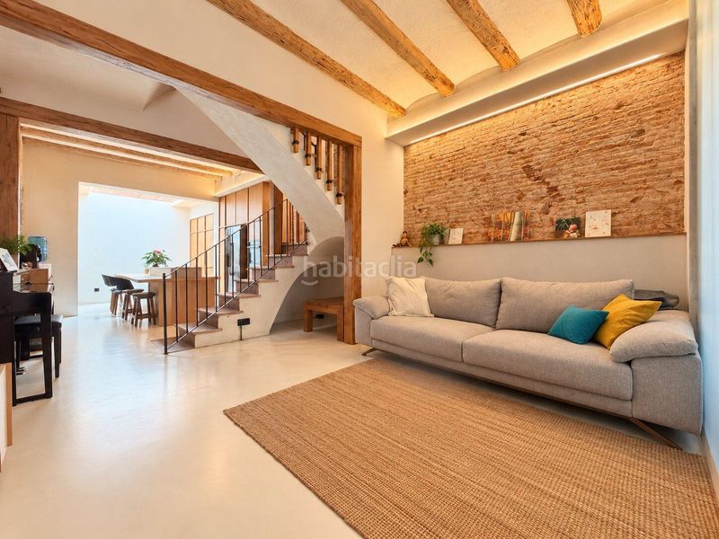 Foto e36a682d-5dbb-4618-9b09-2986aa1cf7e0. Casa amb calefacció a Vallparadís - Antic Poble de Sant Pere Terrassa