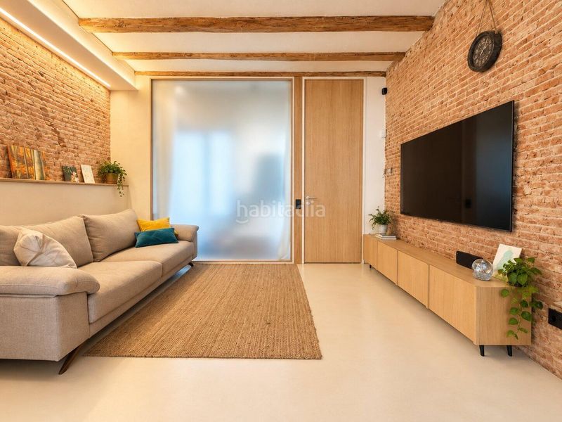 Foto fc9d629d-3850-43b1-b30c-cc67ca2f5e60. Casa amb calefacció a Vallparadís - Antic Poble de Sant Pere Terrassa