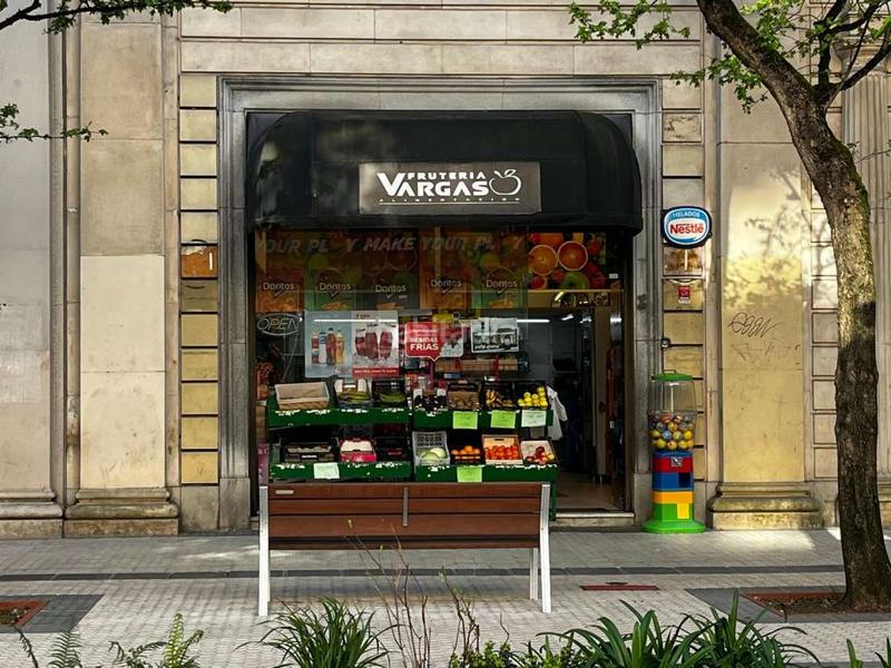 Foto ec4d2373-fa4d-4faf-a89b-3b1632a6d1a7. Locale commerciale in Amara Donostia - San Sebastián