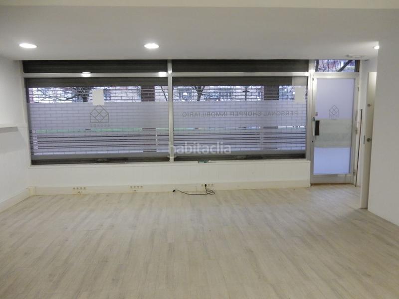 Foto 68462592-ecd3-4ae1-a3cc-b1ec62a8aee8. Lloguer local comercial a Amara Donostia - San Sebastián