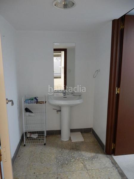 Foto aeb728fc-6d1b-44d4-aa71-8feebd912ad7. Lloguer local comercial a Amara Donostia - San Sebastián