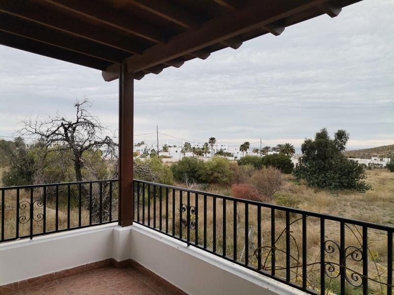 Foto e02d9e20-a8a3-478a-a0f6-55799a637b86. Lloguer casa a calle ballestrinque 14 a Las Negras Níjar