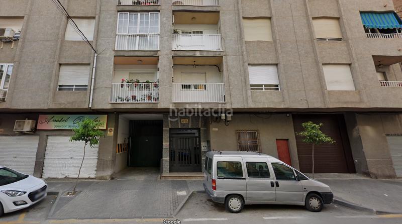 Foto 05dcff91-5514-45e8-ab6b-818f602c507b. Aparcament cotxe a avenida de la estación 12 a Abarán