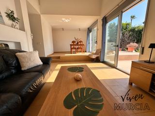 Casa aparellada  Calle cabo lastre. Casa con jardín en san javier