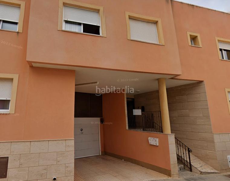 Foto 4bf21758-5c13-4a47-9b85-d130b2d0317b. Parking voiture dans calle los molinos 3 dans Pilar de la Horadada ciudad Pilar de la Horadada