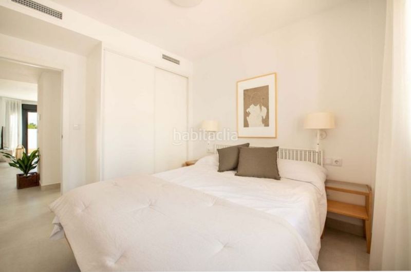 Foto c69ad272-0cef-44aa-922c-02d5910c45cf. Casa adossada amb aparcament piscina a Cox
