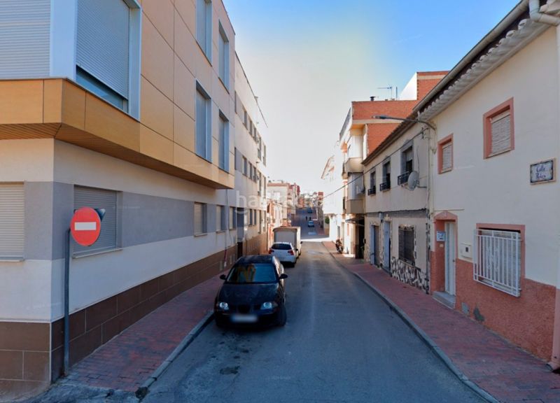 Foto 4ba2472a-d6cd-4248-b7e8-452d9bf63636. Aparcament cotxe a calle rotas 15 a Calasparra