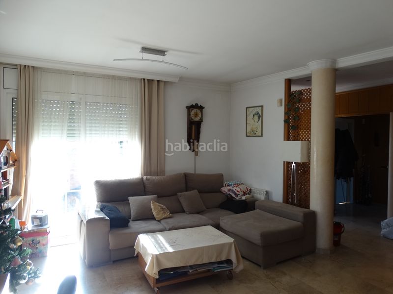Foto 0b3d70a0-ded6-4aaf-a8fc-6779b9fdd92a. Casa amb xemeneia calefacció aparcament piscina a Cubelles