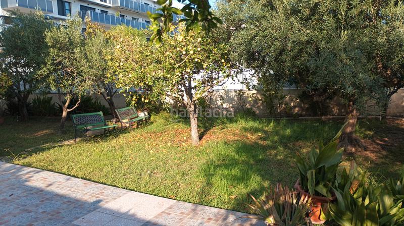 Foto 222a9869-e876-4f1b-8354-f417208123a5. Piano terra con riscaldamento parcheggio piscina in Cunit