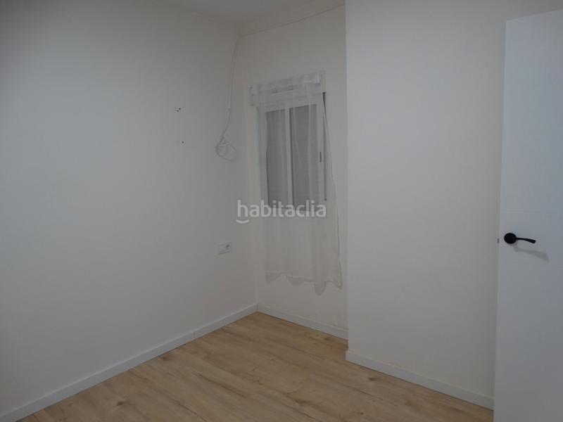 Foto c3de0438-1a5a-4472-bd6e-87f610b3b4de. Location rez-de-chaussée dans Barri de Mar Vilanova i la Geltrú