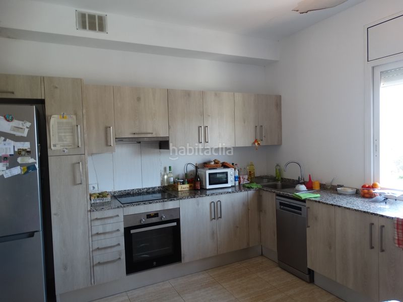 Foto efdba774-2e3e-49e2-9729-6728be548c2e. Casa amb calefacció aparcament a Canyelles