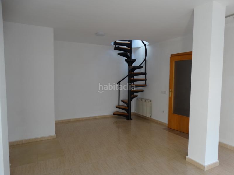 Foto b7f55170-058f-4389-909a-4fb213dff347. Dúplex amb calefacció aparcament a Centrevila Vilanova i la Geltrú