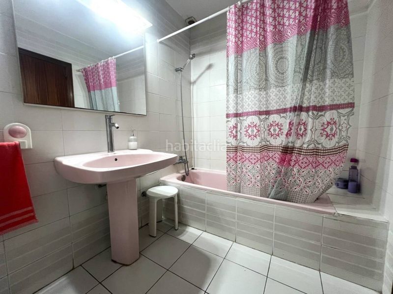 Foto f67ba3d4-d6ce-45ab-a893-9206f44f48a9. Casa adossada amb calefacció aparcament a Centre Arenys de Mar