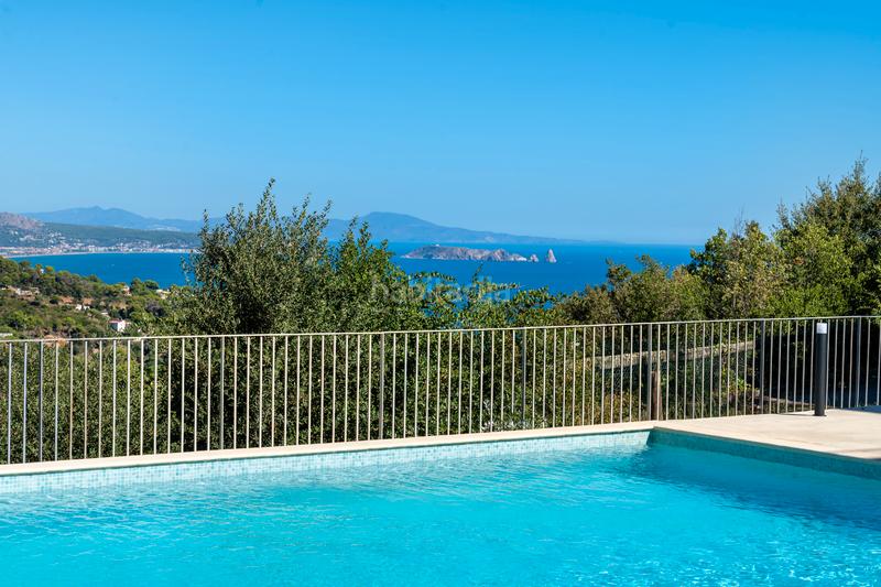 Foto 0b58e046-6308-421a-b448-7418c607d46a. Reihenhaus 156m<sup>2</sup> mit heizung parking pool in Sa Riera-Sa Fontansa Begur