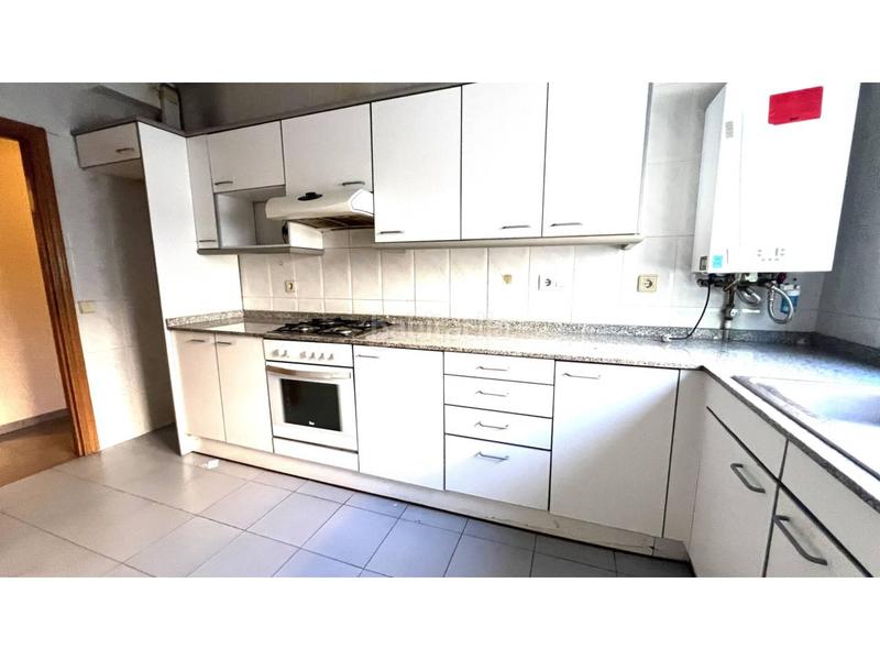 Foto 9856d896-7a58-4214-a3e6-4de44c5bd4c4. Appartement avec chauffage piscine dans Eixample-Horta Capallera Figueres