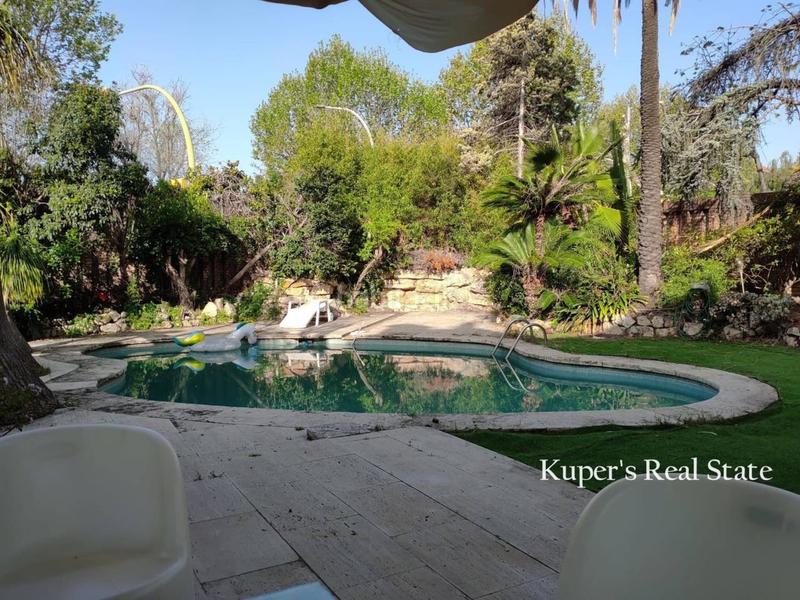 Foto 4cfa7624-539f-4ca6-b89c-11d0bc0dad22. Xalet amb aparcament a Centre Vilassar de Mar