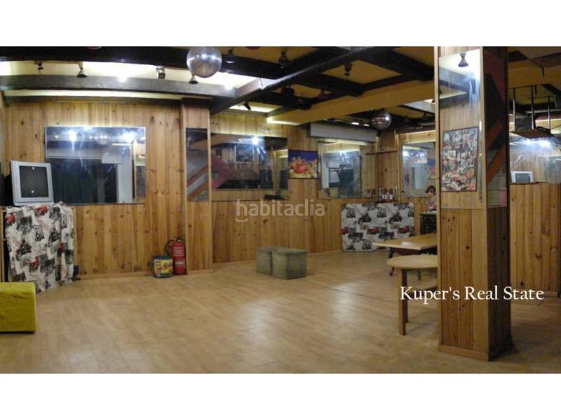 Foto 75795e62-f88d-408e-b6e3-f424f773a4a2. Xalet amb aparcament a Centre Vilassar de Mar